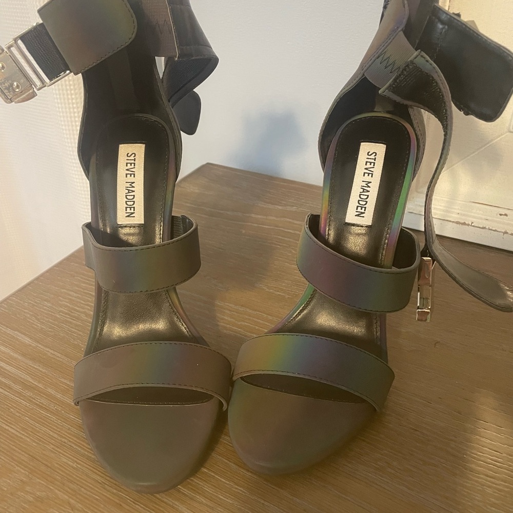 Wore once. Do not have the box